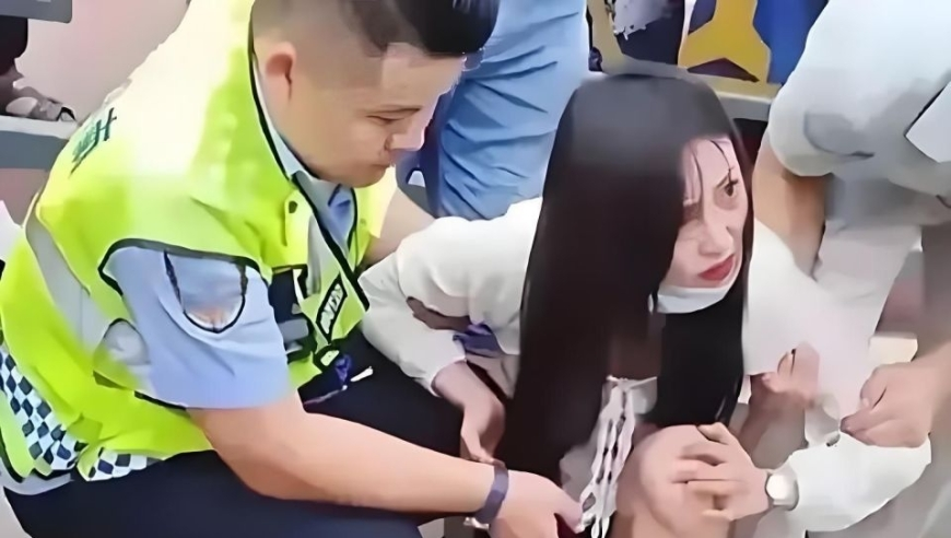 澳门天天开彩精准资料大全,边跳绳边踢毽子不再是病句,广泛的解释落实方法分析_AndroidV12.62